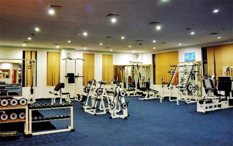 Chik Bānavar The Golden Palms Hotel & Spa מראה חיצוני תמונה