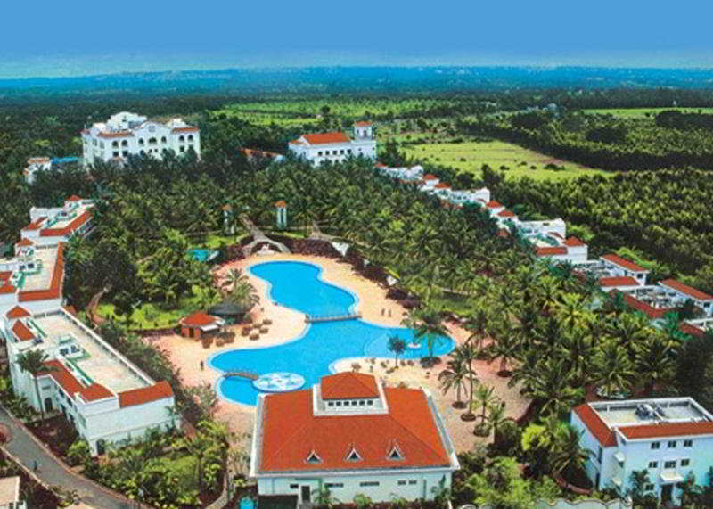 Chik Bānavar The Golden Palms Hotel & Spa מראה חיצוני תמונה